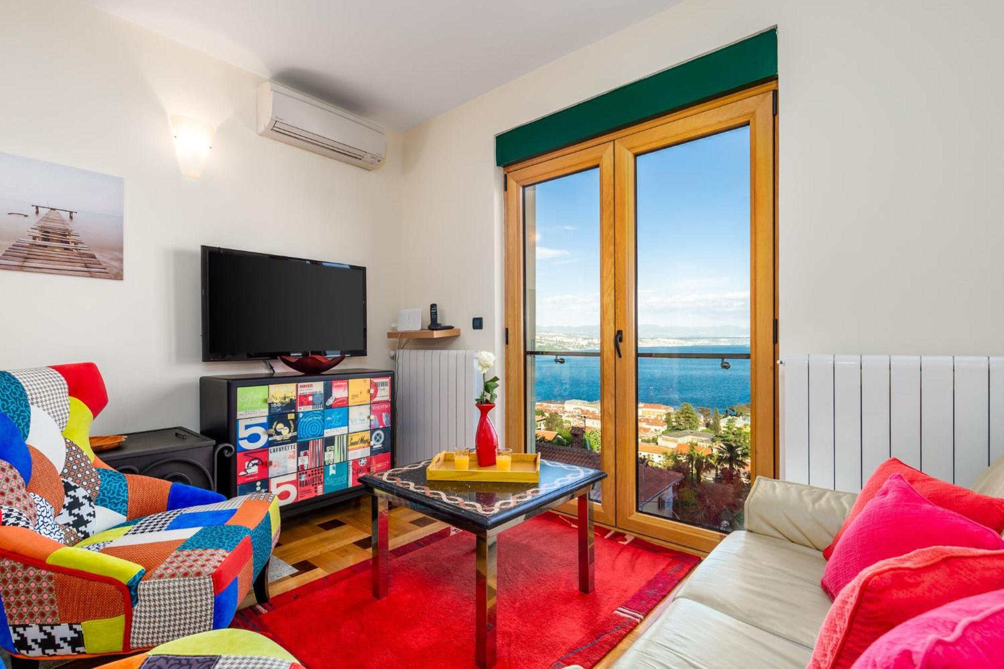 Lux Apartmani Opatija Bagian luar foto